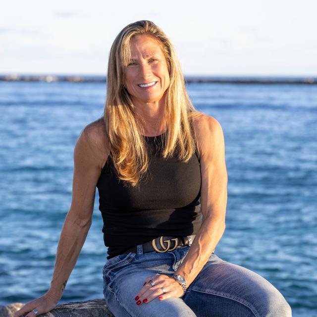 241126-Heather (2) (1).jpg